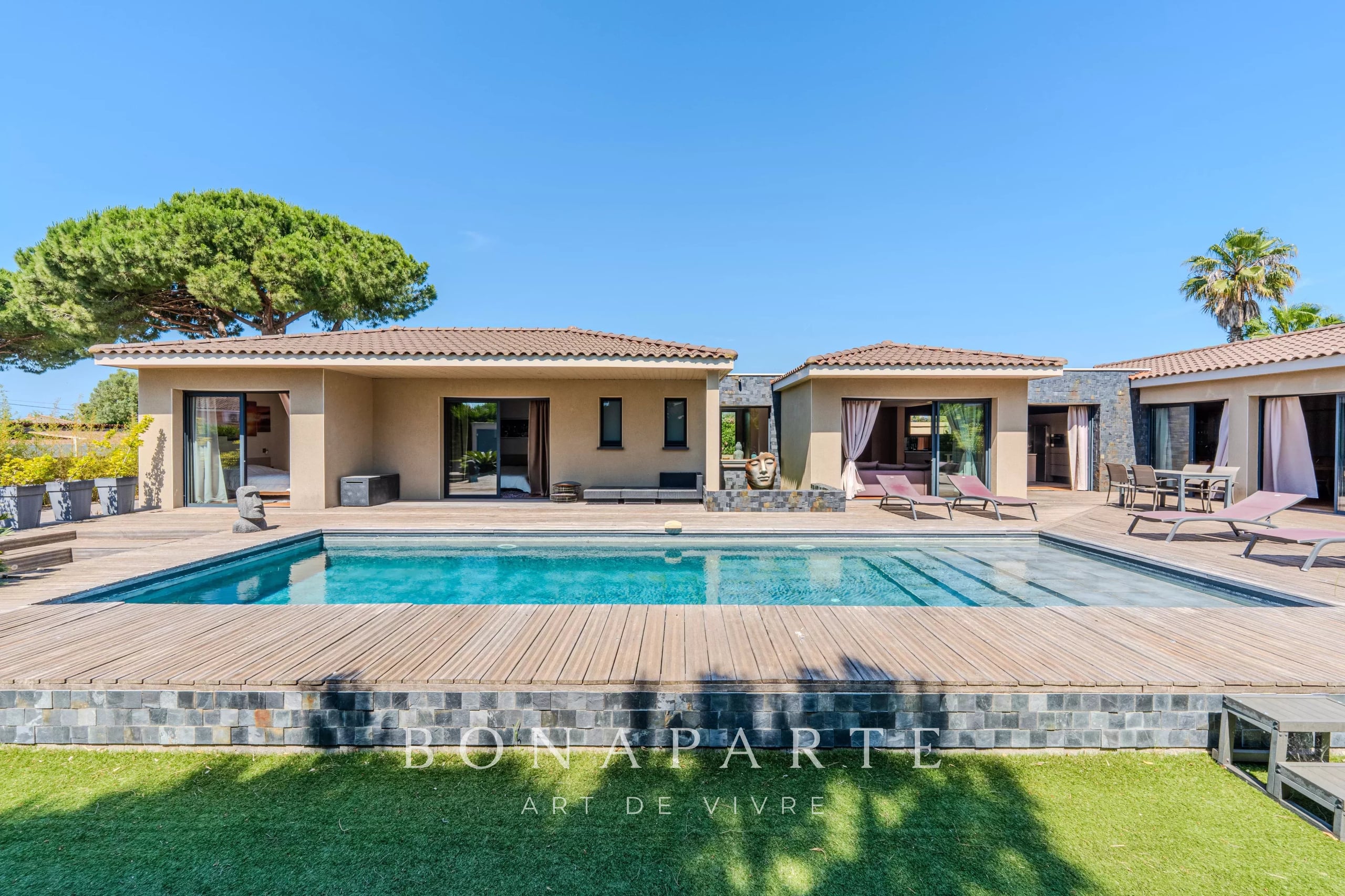 Villa contemporaine au Grau d’Agde – Calme absolu et art de vivre à quelques pas de la mer